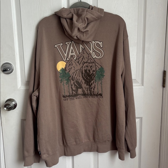 Vans Other - VANS men’s hoodie Brown Bear Mountain graphic size XXL One pouch pocket comfort